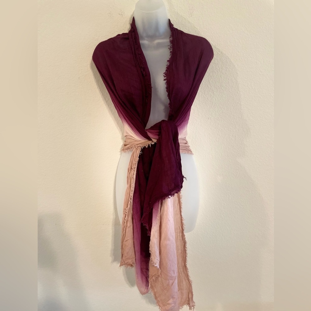 Chico’s Women Scarf One Size Purple Ombré Raw Hem Draped Contemporary Preppy